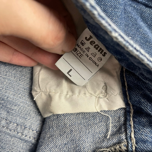 Wear Jeans Women’s L Distressed Honeycomb Patchwork Grunge Soccer Denim Jeans - Picture 6 of 9